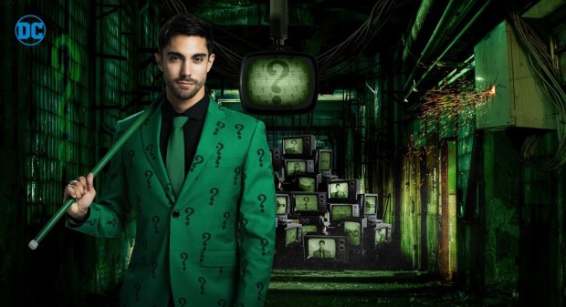 riddler-suit-authentic
