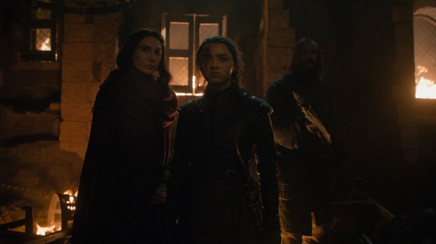 arya, melisandre and the hound