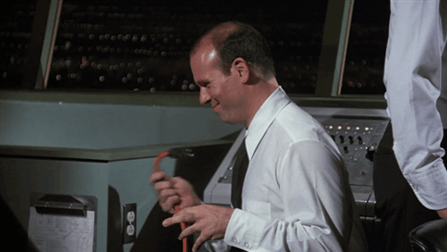 airplane pull the plug